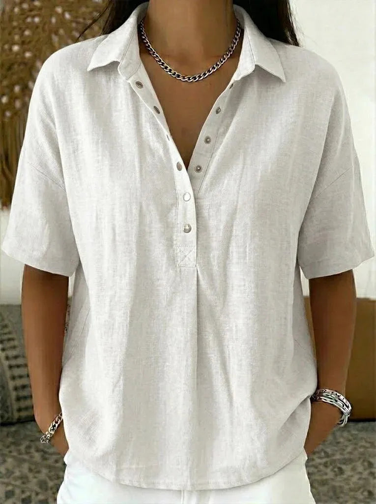 Ari | Blusa con cuello y detalle de botones (¡POR TIEMPO LIMITADO 1+1 GRATIS!)